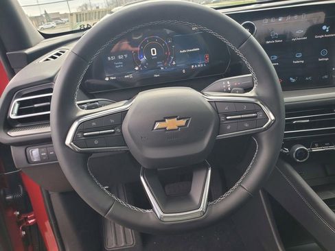 New 2026 Chevrolet Traverse LT w/ Sun and Wheel Package image 12