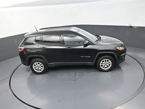 Used 2018 Jeep Compass Sport AWD/4WD image 20