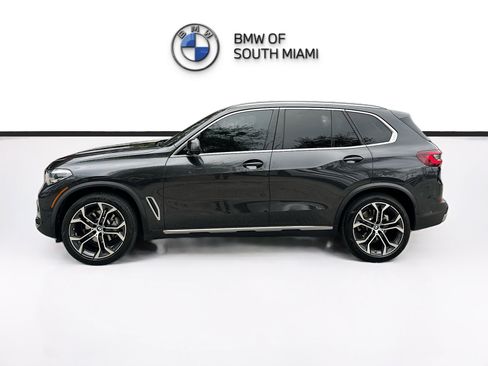 Used 2023 BMW X5 sDrive40i w/ Parking Assistance Package image 4