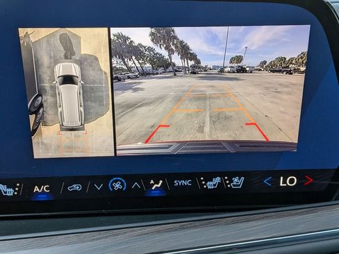 New 2026 Chevrolet Suburban Premier RWD image 16