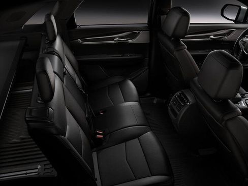 New 2026 Cadillac XT5 Sportv w/ LPO, Floor Liner Package AWD/4WD image 27