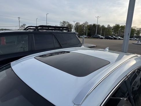 Used 2019 Lexus UX 250h F Sport w/ F Sport Luxury Package image 4