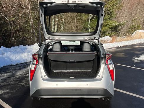 Used 2017 Toyota Prius Four image 23