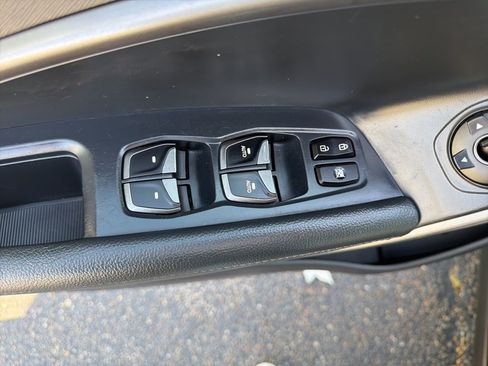 Used 2017 Hyundai Santa Fe Sport image 25