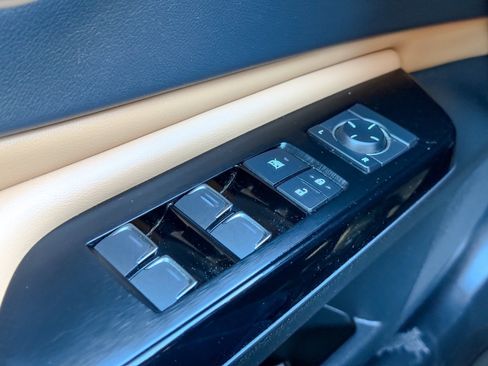 Used 2022 Lexus ES 350 350 image 32