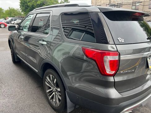 Used 2016 Ford Explorer Platinum AWD/4WD image 7
