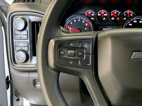 Used 2024 Chevrolet Silverado 1500 Custom Trail Boss AWD/4WD image 21