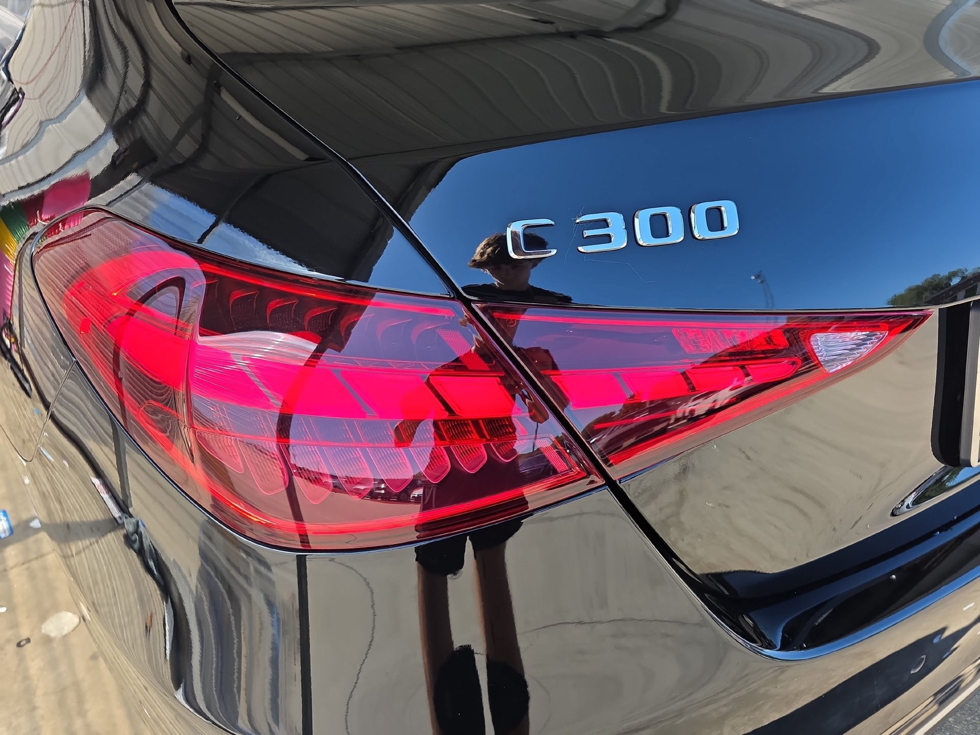 Certified 2025 Mercedes-Benz C 300 Sedan image 33