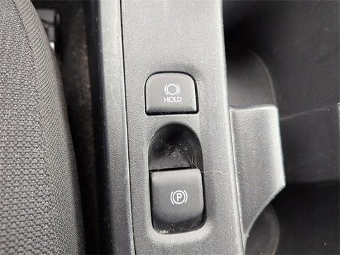 Certified 2024 Toyota Corolla LE image 25