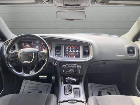 Used 2022 Dodge Charger R/T w/ Driver Convenience Group image 31