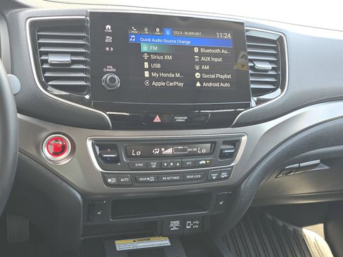 Used 2021 Honda Pilot Special Edition image 24