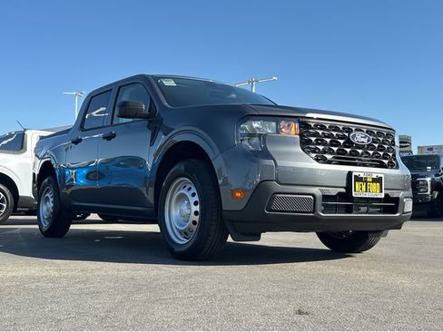 New 2026 Ford Maverick XL image 3