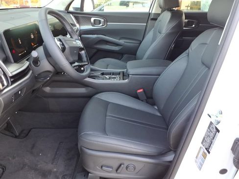 New 2026 Kia Sorento S FWD image 13