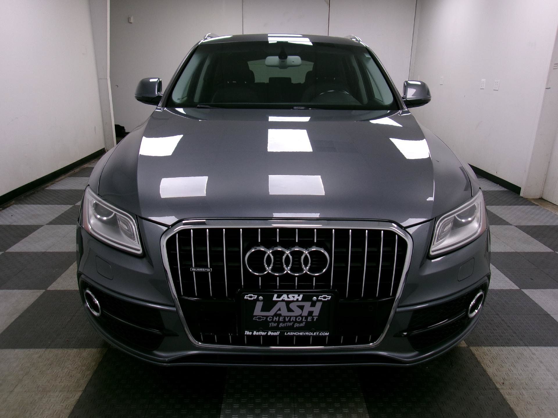 Used 2017 Audi Q5 3.0T Premium Plus w/ Technology Package AWD/4WD image 3