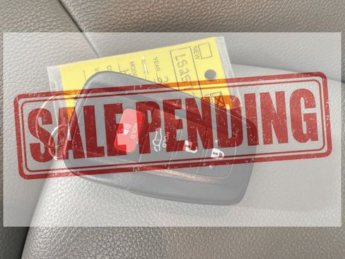 Certified 2022 Toyota Highlander XLE image 17