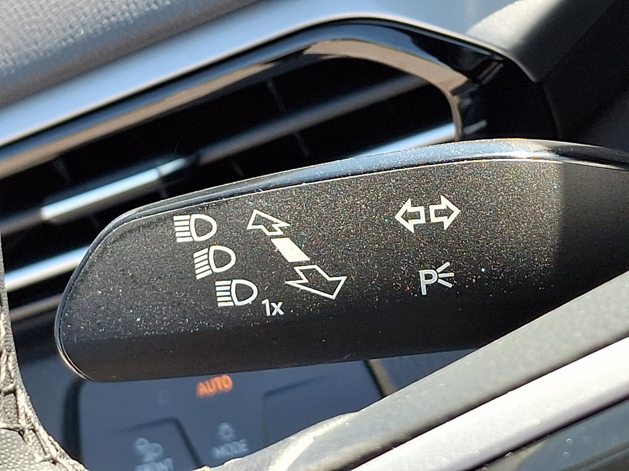 Used 2023 Volkswagen ID.4 Pro S RWD image 26