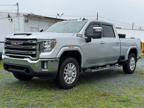 Used 2022 GMC Sierra 2500 SLE w/ SLE Value Package; AWD/4WD image 5