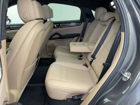 Certified 2023 Porsche Cayenne GTS image 19