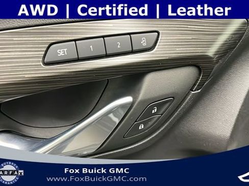 Used 2023 GMC Terrain SLT w/ LPO, Floor Liner Package image 9