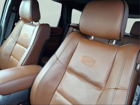 Used 2021 Jeep Grand Cherokee Overland image 16