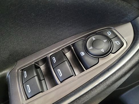 Used 2022 Chevrolet Malibu LT FWD image 27