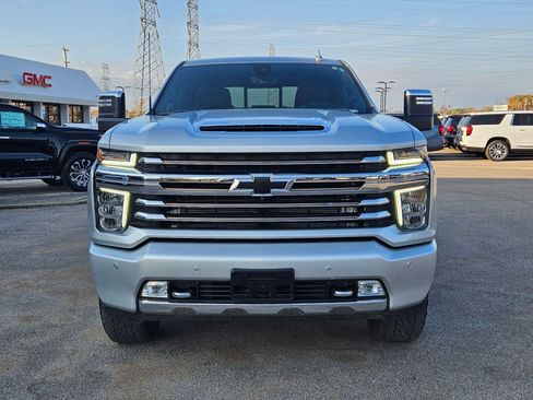 Used 2023 Chevrolet Silverado 2500 High Country image 10