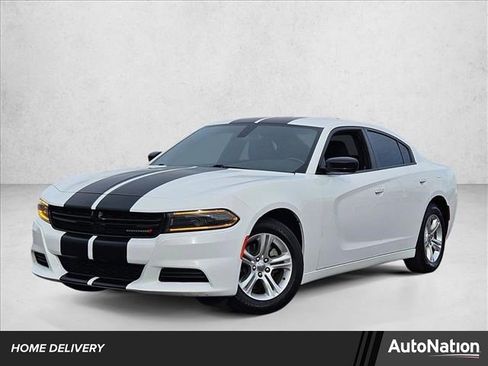 Used 2023 Dodge Charger SXT image 1