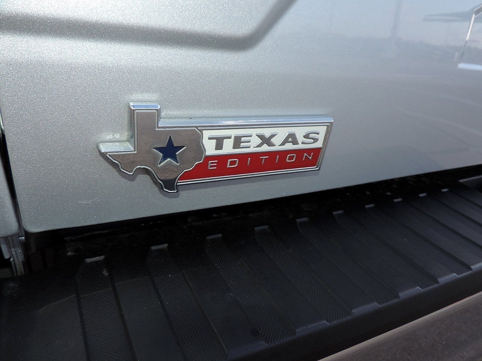 Used 2019 Ford F150 XLT w/ Equipment Group 302A Luxury RWD image 16