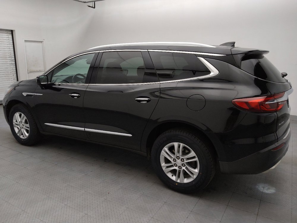 Used 2018 Buick Enclave Essence FWD image 3