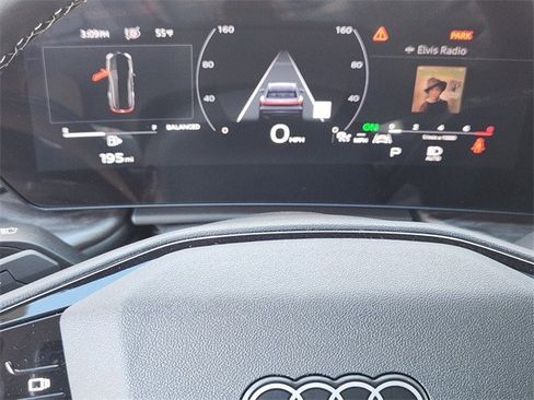 New 2025 Audi Q5 2.0T Premium image 15
