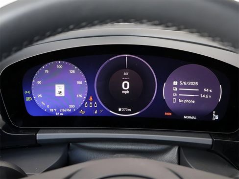 New 2025 Porsche Macan 4S Electric image 30