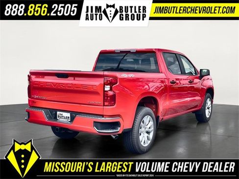 New 2025 Chevrolet Silverado 1500 Custom image 4