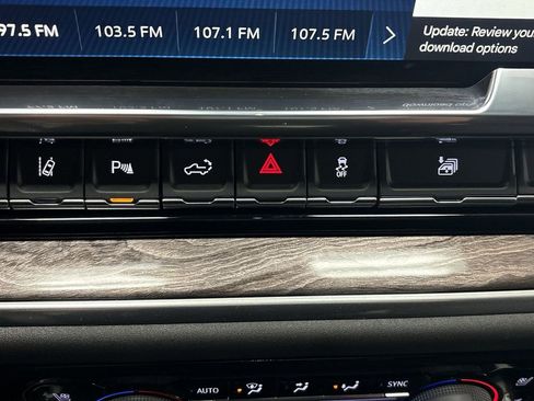 Used 2024 Chevrolet Silverado 2500 LTZ w/ LTZ Plus Package image 61