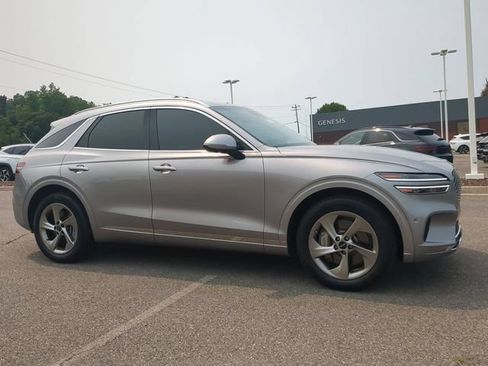 Used 2023 Genesis GV70 2.5T w/ Advanced Package AWD/4WD image 2