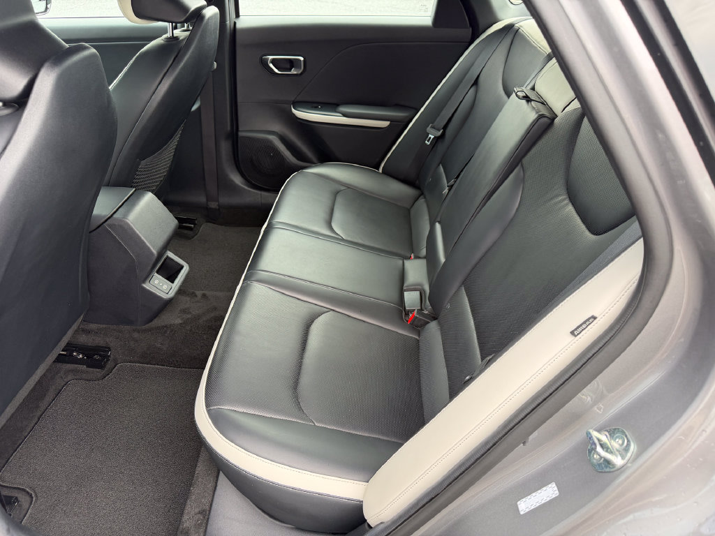 Used 2025 Kia K4 GT-Line w/ GT-Line Premium Package FWD image 20