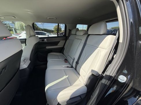 New 2026 Hyundai Santa Fe SEL image 13