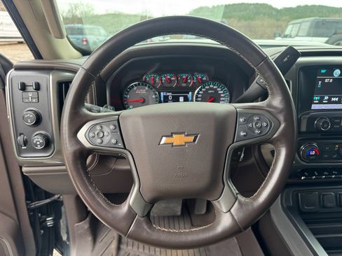 Used 2019 Chevrolet Silverado 2500 LTZ w/ Duramax Plus Package image 17