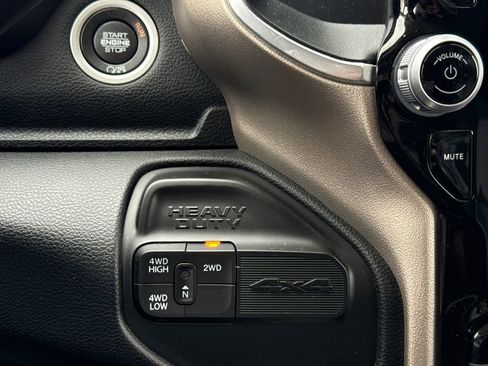 Used 2024 RAM 3500 Laramie image 26