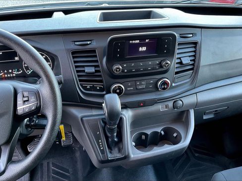 Used 2024 Ford Transit 250 Low Roof w/ Exterior Upgrade Package RWD image 6