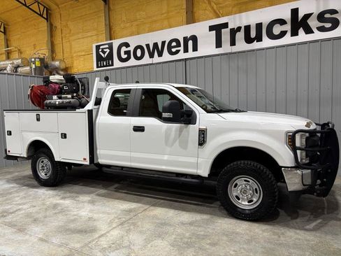 Used 2019 Ford F350 XL w/ XL Value Package image 3