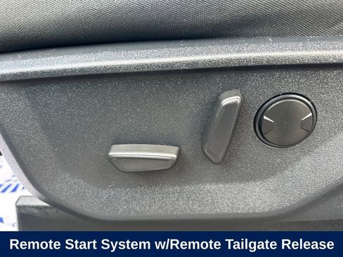 Used 2023 Ford F150 XLT w/ Equipment Group 302A High image 17