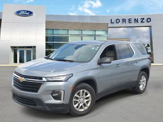 Used 2023 Chevrolet Traverse LS FWD video 1