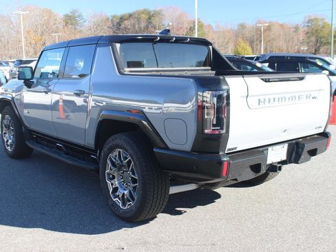 New 2025 GMC Hummer EV 3X image 5