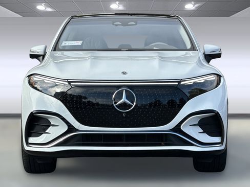 Certified 2023 Mercedes-Benz EQS 580 4MATIC SUV image 4