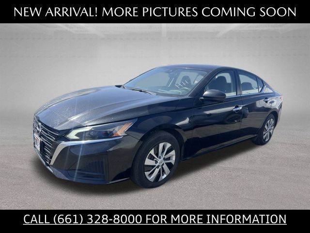 Used 2024 Nissan Altima 2.5 S FWD image 1