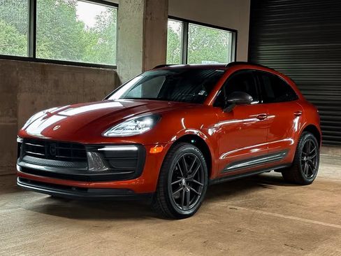 Used 2023 Porsche Macan Turbo AWD/4WD image 1