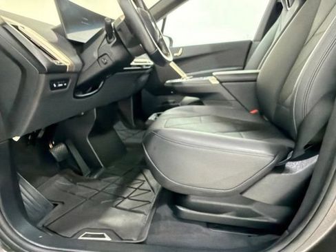 Certified 2024 BMW iX xDrive50 w/ Sport Package AWD/4WD image 14