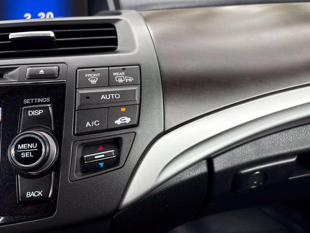 Used 2013 Honda Crosstour EX-L image 31