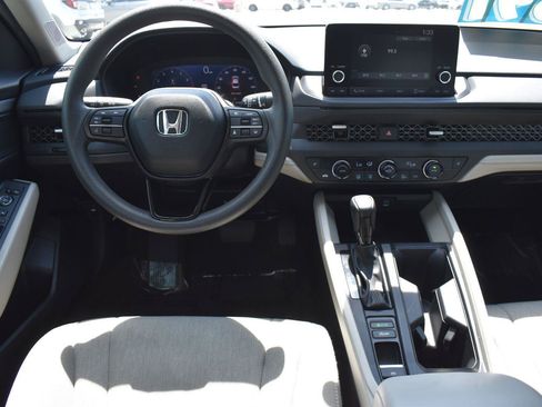Used 2024 Honda Accord EX image 17