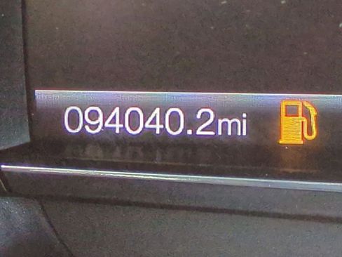 Used 2018 Ford Explorer XLT w/ Equipment Group 202A image 29